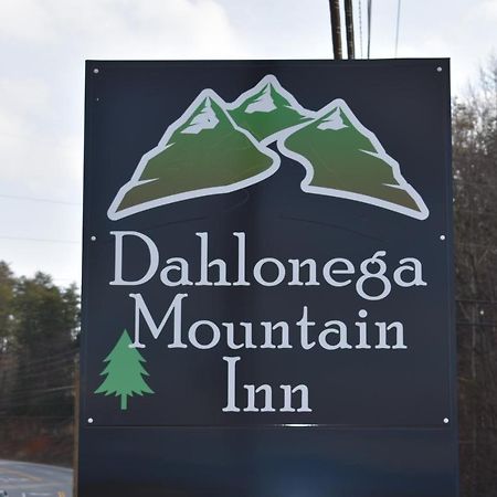 Dahlonega Mountain Inn Exterior foto